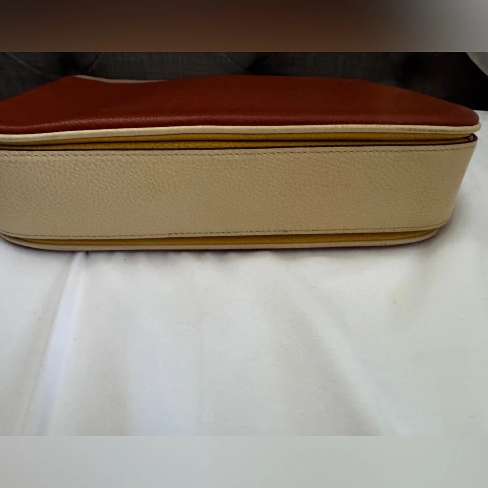 GUC Coach CASSIE Crossbody Bag - Picture 8 of 16